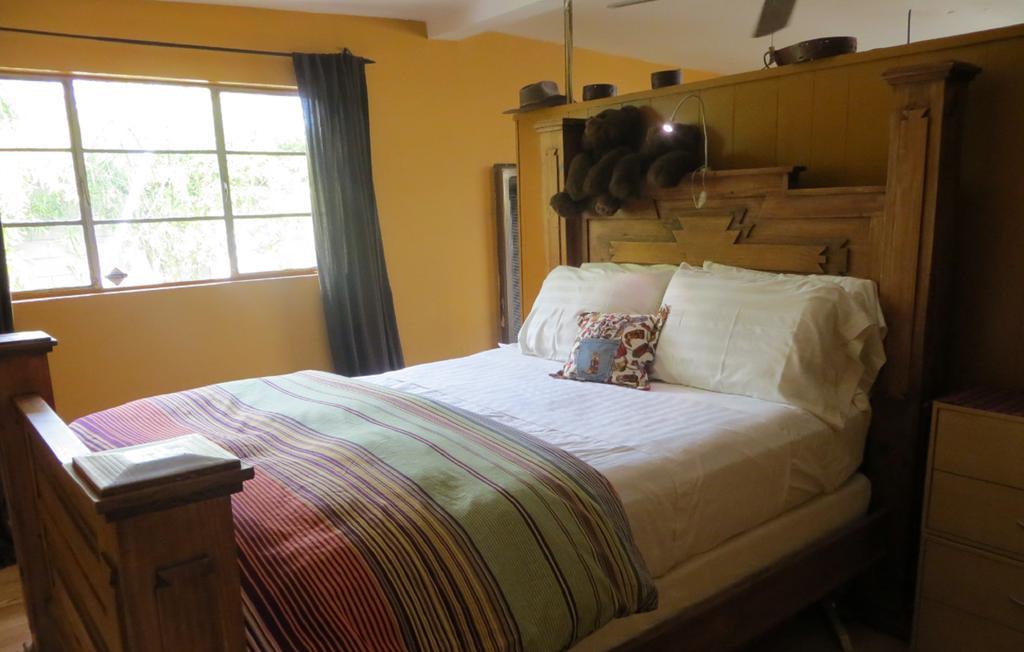 Zenyard Guest House Финикс Екстериор снимка