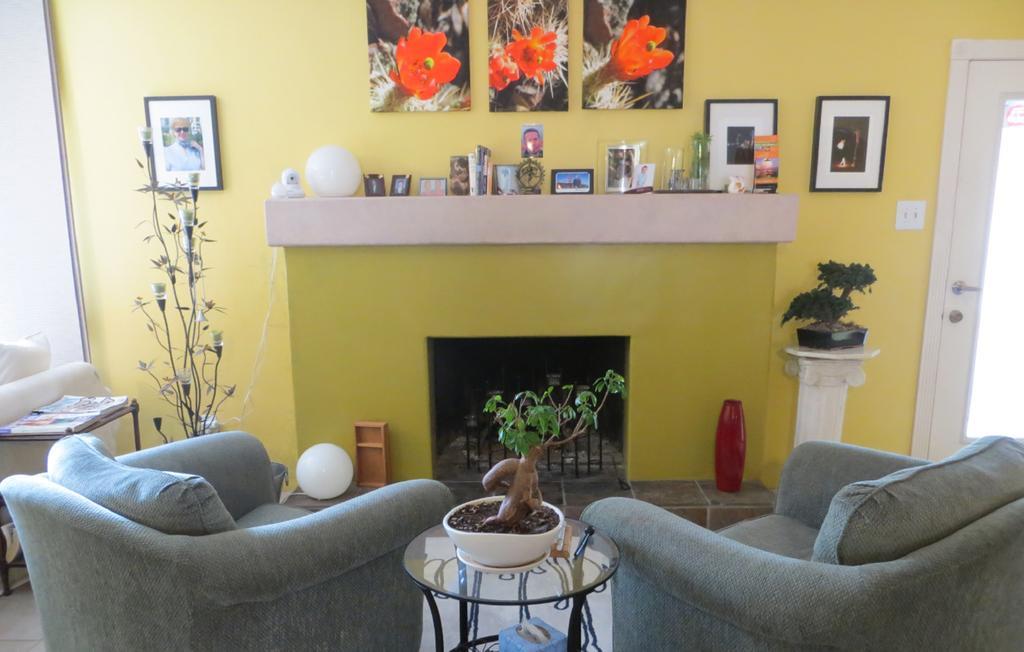 Zenyard Guest House Финикс Екстериор снимка